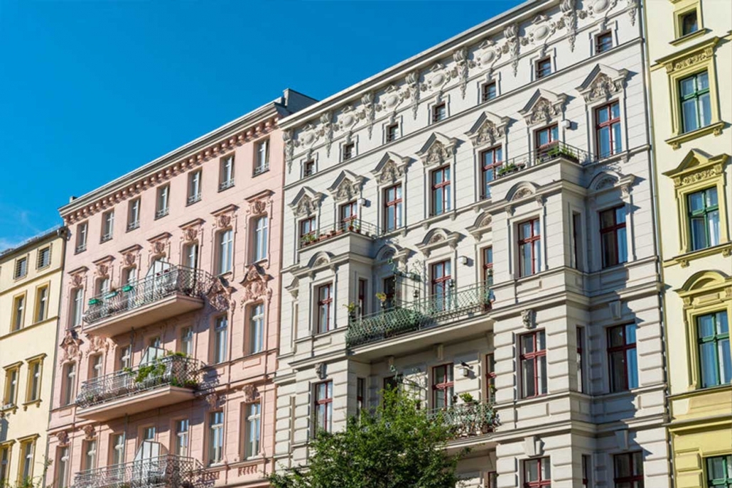 Renovierte alte Häuser im Bezirk Prenzlauer Berg in Berlin, Deutschland